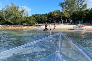 The Clear Boat Experience Bahamas drinks and snacks included