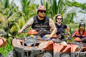 Aventure en quad avec cascade, tunnel et descente de rivière