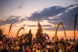 Bali: Ticket de entrada a la Danza del Fuego Kecak y al Templo de Uluwatu