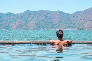 Bali : Randonnée au lever du soleil sur le mont Batur et source d'eau chaude naturelle