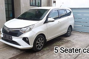 バリ島：運転手付きの専用車またはバンのチャーター