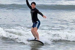 Bali: Surfingundervisning på Seminyak Beach med instruktør