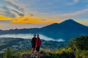 Bali: trektocht bij zonsopkomst met ontbijt, ophaalservice en de beste gids