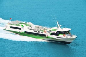 Бали: трансфер на лодке до острова Гили Траванган/Гили Мено/Гили Аир