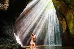 Bali: Ubud and Bangli Waterfalls Guide