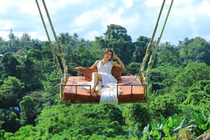 Bali: Ubud Swing & White Water Rafting med privat transfer