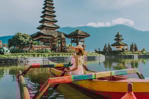 Bali: Ulun Danu Beratan Temple, Wanagiri & Jatiluwih tour