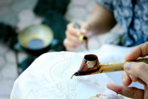 Le batik à travers les yeux d'une famille balinaise