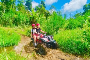 Giro in quad, cascate e lezione di cucina tradizionale a Munduk