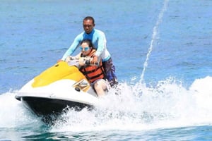 Vandsportsaktiviteter i Tanjung Benoa