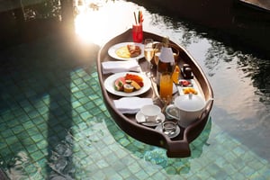 Ubud: Floating Breakfast and Hot Air Balloon Experience