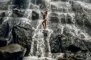 Ubud: Cascate di Kanto Lampo, altalena della giungla, terrazza di riso