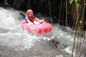 Ubud: Pakerisan Jungle River Tubing Adventure with Lunch