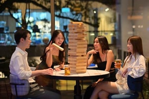 Bangkok: Ale House på Riverside Bar Millennium Hilton