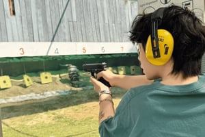 Bangkokin armeijan ampumarata ja kahvipaahtimokierros