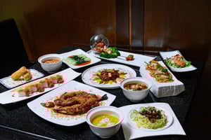 Bangkok: Bai Yun på Banyan Tree Bangkok Hotel Dim Sum Buffet