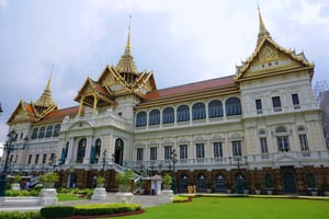 Bangkok: Grand Palace, Canal Tour & Kudeejeen Walk