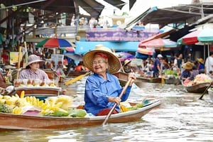 Bangkok: tour di 1 giorno al Grand Palace e al mercato galleggiante con trasferimento