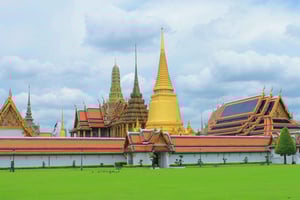 Bangkok: Suuri palatsi ja Wat Pho – puolen päivän yksityinen kierros