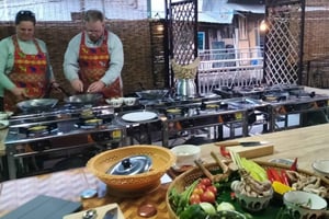 Bangkok: Favourite Thai Flavors Cooking Class by Smart Cook