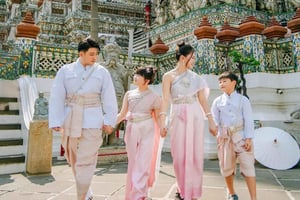 Bangkok: One Day Thai Costume Rental (Gentleman)