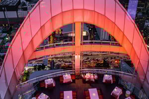 Bangkok: Red Sky Rooftop & Bar 56. etage