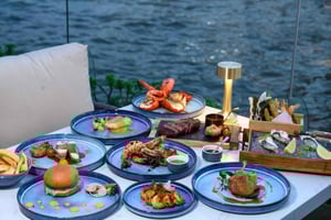 Bangkok: Siam Yacht Club Royal Orchid Sheraton F&B-pakker