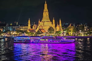 Bangkokin temppelit auringonlaskussa ja illallisristeily joella hämärässä