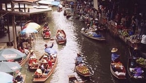 Damnoen Saduak Floating Market