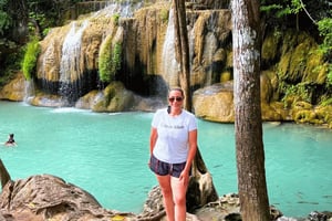 Flytande och järnvägsmarknad med alternativ för vattenfall: Privat