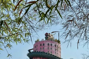 Mercado flutuante em barco a remos e tour particular ao Templo do Dragão
