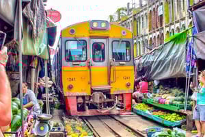 From Bangkok: Markets and Ayutthaya Tour