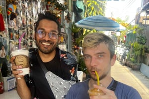 No Diet Club - Local food tour in Bangkok with many tastings