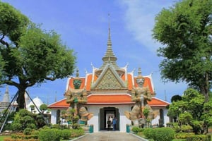 Visita privada a Wat Pho, Wat Arun e Wat Hong Rattanaram