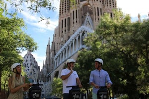 Barcelona: 2,5-godzinna wycieczka Segwayem Gaudiego