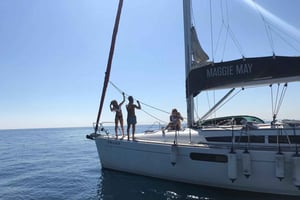 Barcelona: 2-Hour Sailboat Tour with Paddle Boarding
