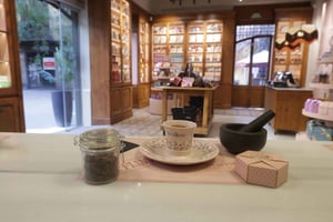 Barcelona & Chocolate Amatller History and Culture + Activity and Tasting