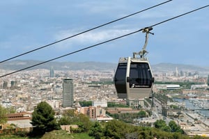 Barcelona: tour a pie por el Barrio Gótico y teleférico de Montjuïc