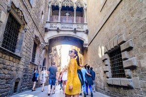 Barcelona: helikopter, rejs i wycieczka piesza po Starym Mieście