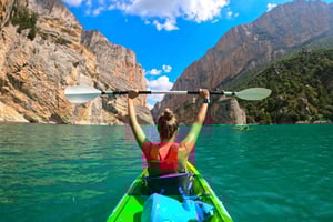 Barcelona: Kayak rental in the Mont-rebei gorge