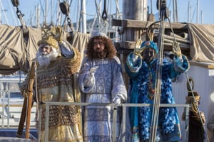 Barcelona: Magical Sailboat Ride - Welcome the Three Kings by Sea