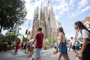 Barcelona: Sagrada Familia Fast Track guidet tur