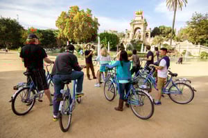 Visite de Barcelone à vélo et dégustation de tapas