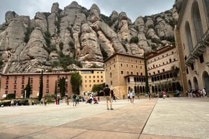 Однодневная экскурсия из Барселоны в Монтсеррат