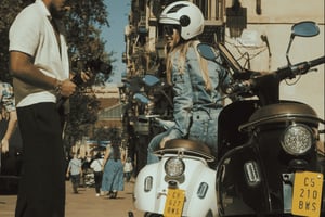Barcelona Vespa Tour: City Highlights in 3 Hours