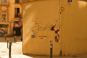 El Born Photo Walk – Artistic Barcelona Experience