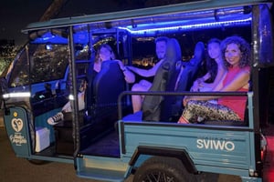 Erlebe die nächtliche Magie Barcelonas im Tuktuk, 2-stündige Stadtrundfahrt