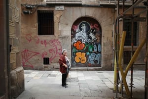 ゴシック地区の写真＆グルメツアーをご案内いたします