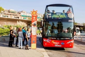 Barcelona: 24 eller 48 timer Hop-On Hop-Off-buss rundtur
