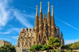 Best of Barcelona: Sagrada Familia & Park Guell with Pickup